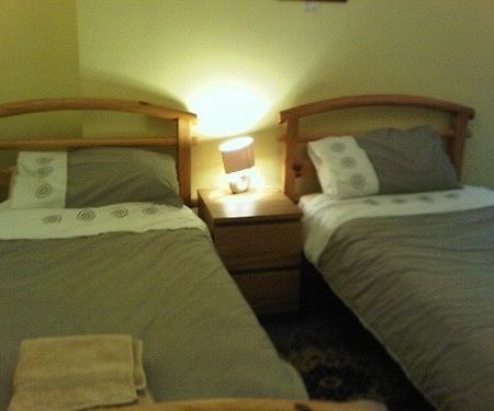 The Hendrewen Hotel Treorchy Esterno foto